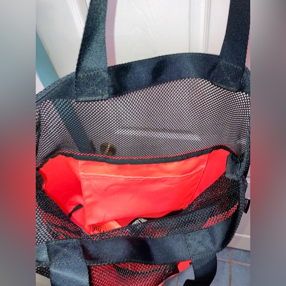 Victoria’s Secret 3 piece set dark salmon pink - Picture 2 of 3